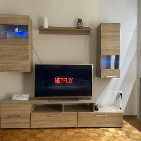 Liby'S Luxury Apartmemt Kavala Exteriör bild