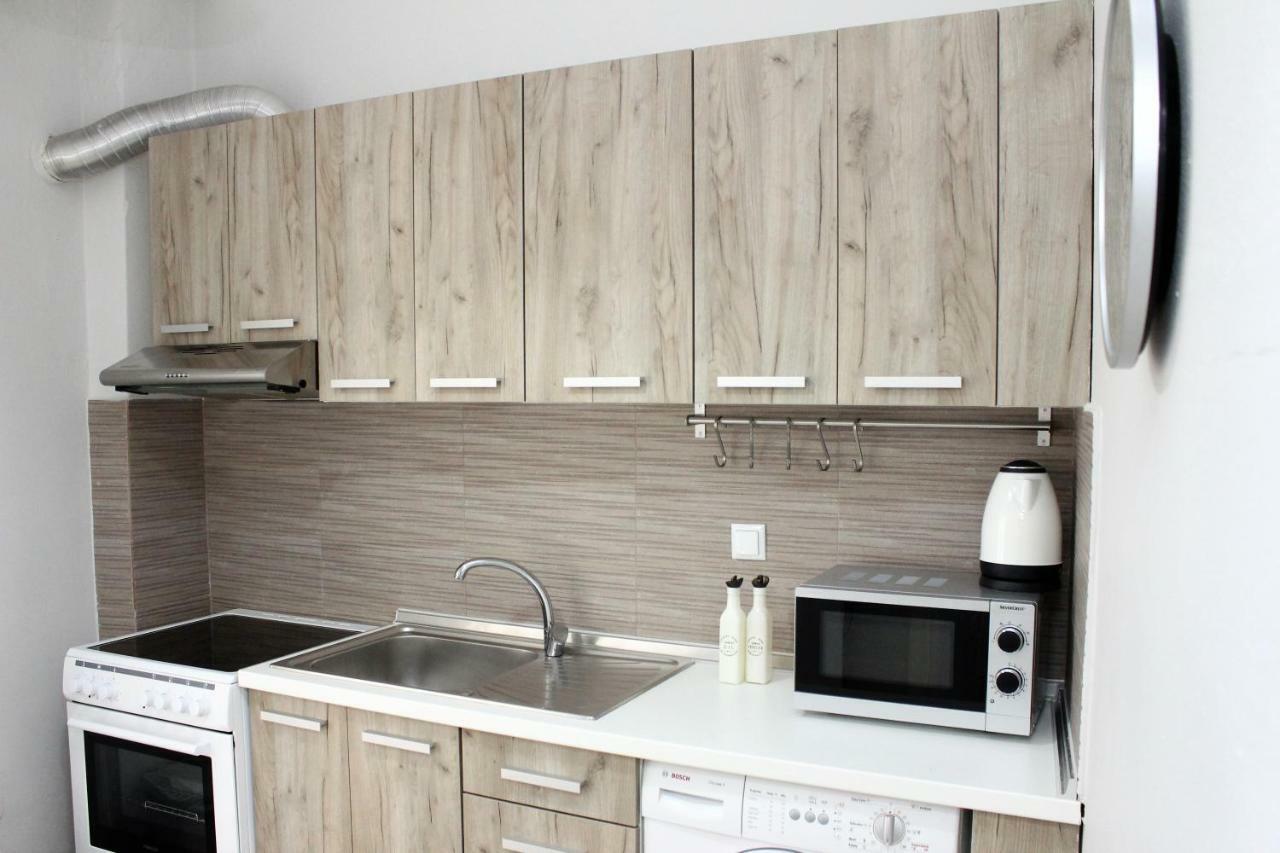Liby'S Luxury Apartmemt Kavala Exteriör bild