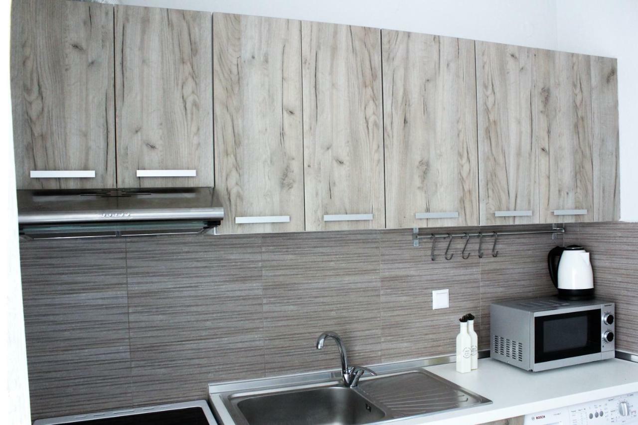 Liby'S Luxury Apartmemt Kavala Exteriör bild